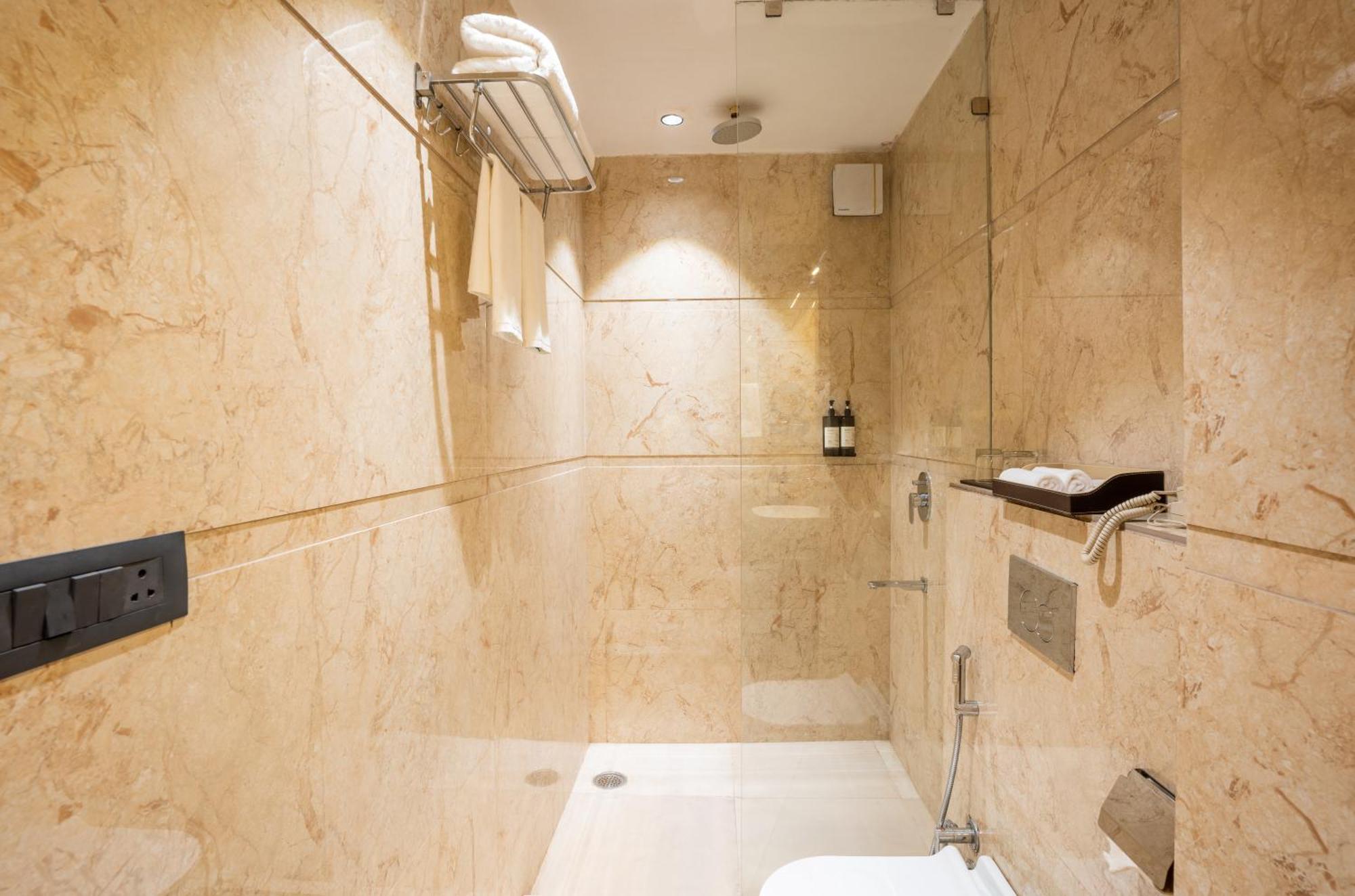 Regenta Place Raaj Agra, Tajganj Agra  Extérieur photo